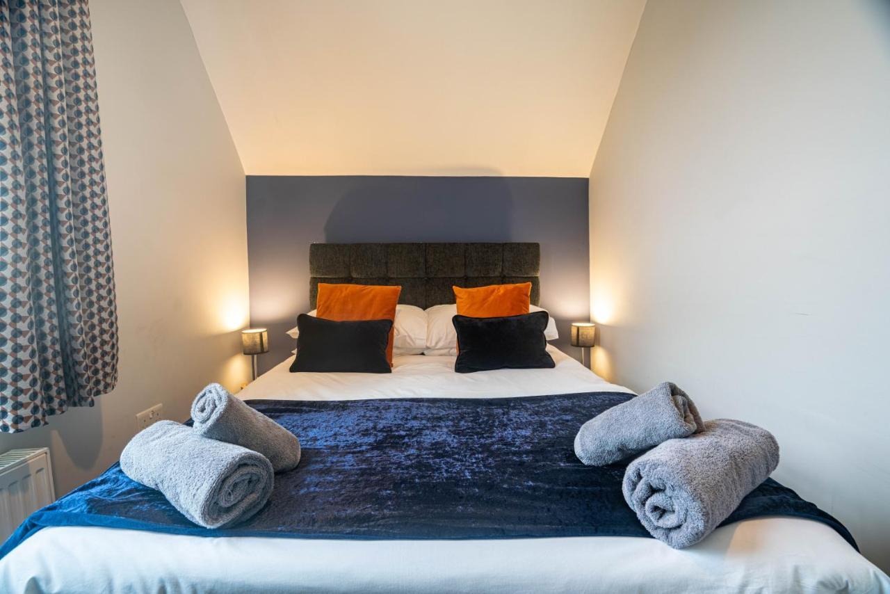 The Becket - Three Bedroom City Centre House With Parking Кентербері Екстер'єр фото