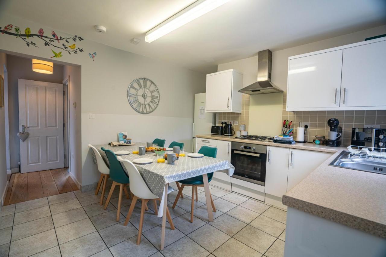 The Becket - Three Bedroom City Centre House With Parking Кентербері Екстер'єр фото